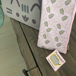Pencil Pouch - from Pusheen Spring Box 2018 - 3 PUSHEEN ITEMS FOR $20